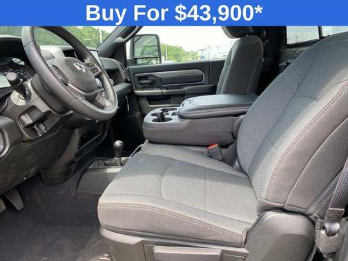 2024 RAM 2500 Tradesman Regular Cab 4x4 8' Box