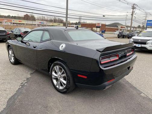 2023 Dodge Challenger SXT