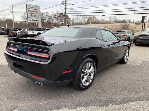 2023 Dodge Challenger SXT