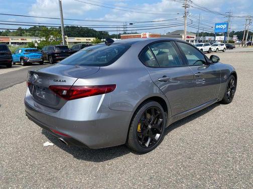 2021 Alfa Romeo Giulia Ti