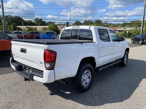 2022 Toyota Tacoma SR