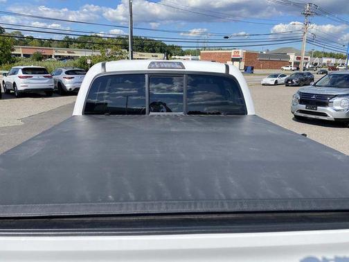 2022 Toyota Tacoma SR