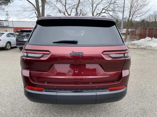 2025 Jeep Grand Cherokee L Altitude