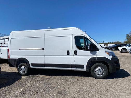 2025 RAM ProMaster 2500 Tradesman