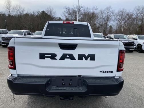 2026 RAM 2500 Tradesman Crew Cab 4x4 6'4' Box