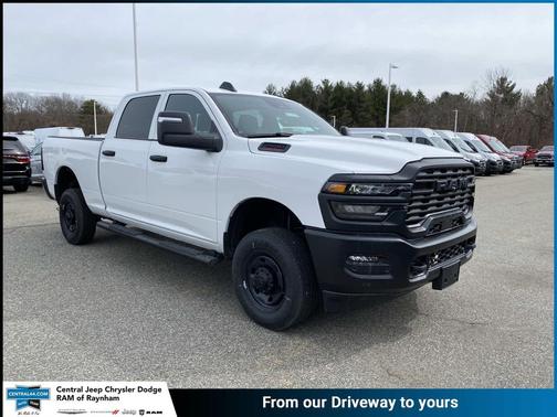 2026 RAM 2500 Tradesman Crew Cab 4x4 6'4' Box