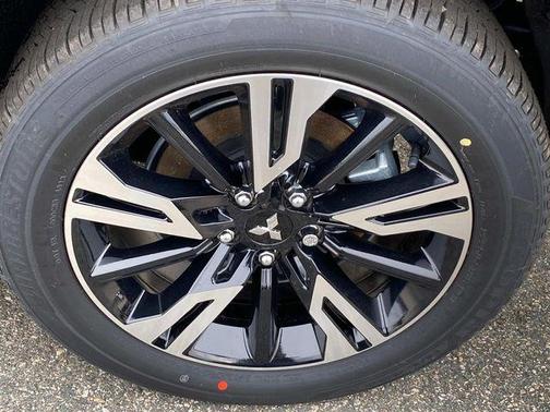 2024 Mitsubishi Eclipse Cross SE
