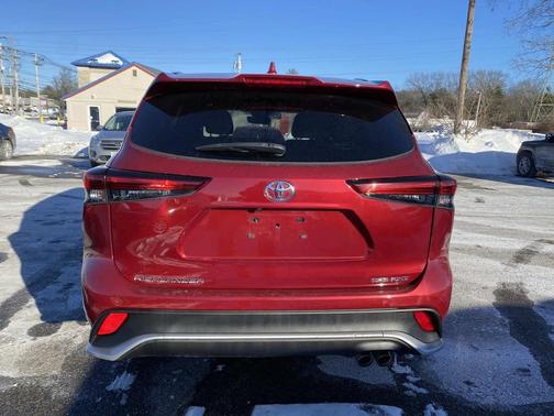 2023 Toyota Highlander XSE