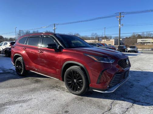 2023 Toyota Highlander XSE