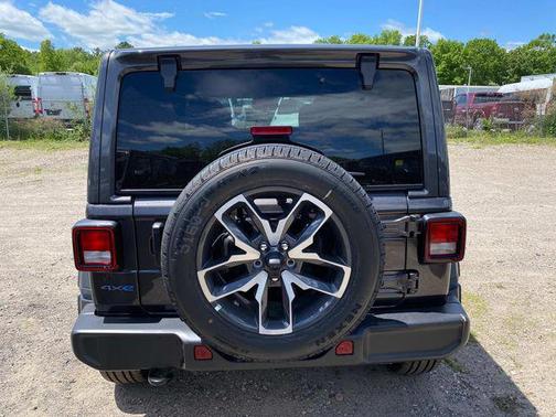 2025 Jeep Wrangler 4xe Sport S