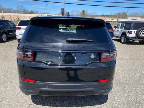2023 Land Rover Discovery Sport SE