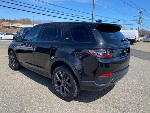 2023 Land Rover Discovery Sport SE