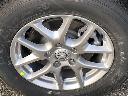 2026 Chrysler Voyager LX