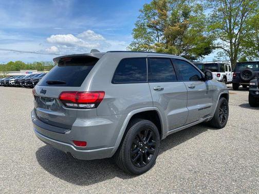 2021 Jeep Grand Cherokee Laredo