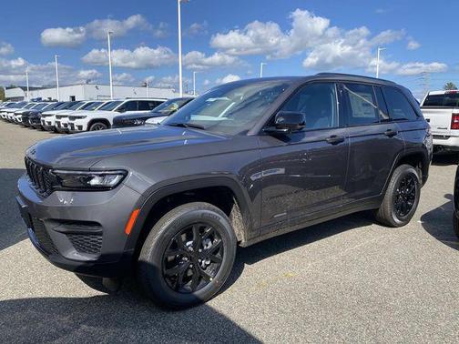 2025 Jeep Grand Cherokee Altitude