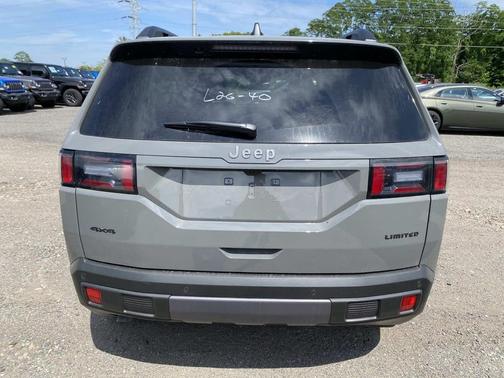 Sting-Gray Clearcoat 2026 Jeep Cherokee Limited