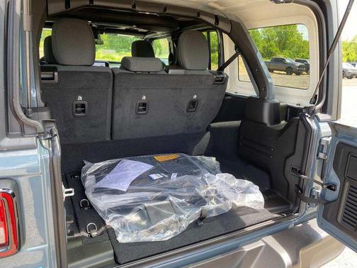 2025 Jeep Wrangler 4xe Sport S