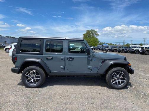 2025 Jeep Wrangler 4xe Sport S