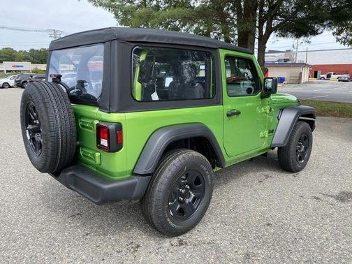 2025 Jeep Wrangler Sport