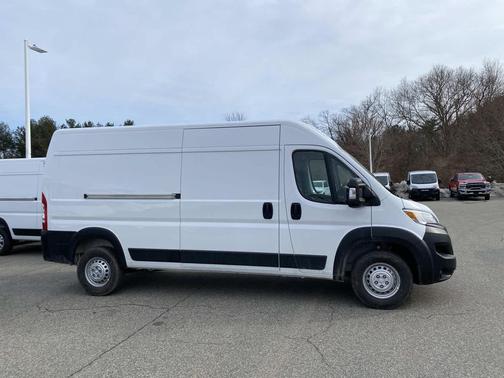 2026 RAM ProMaster 2500 Tradesman