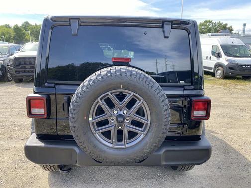 Black Clearcoat 2027 Jeep Wrangler Sport S