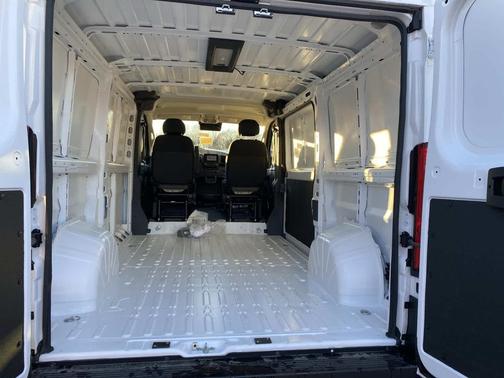 2026 RAM ProMaster 2500 Tradesman