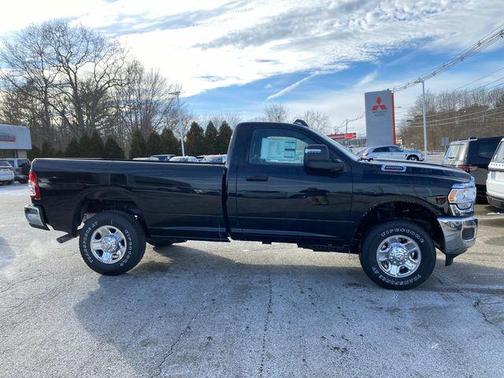 2024 RAM 2500 Tradesman Regular Cab 4x4 8' Box