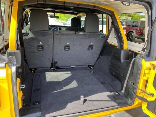 2020 Jeep Wrangler Unlimited Willys 4X4
