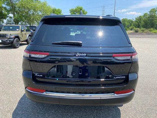2023 Jeep Grand Cherokee Limited X