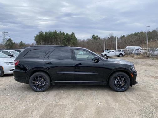 DB Black Clearcoat 2026 Dodge Durango GT Plus