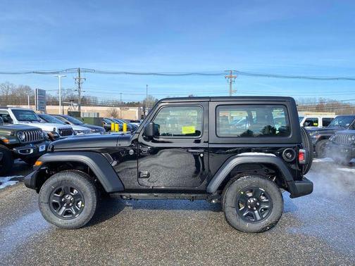 2025 Jeep Wrangler Sport
