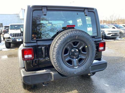 2025 Jeep Wrangler Sport