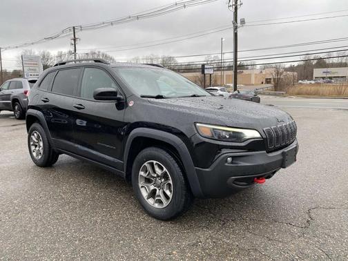 2022 Jeep Cherokee Trailhawk