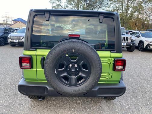 Mojito Clearcoat 2026 Jeep Wrangler Sport