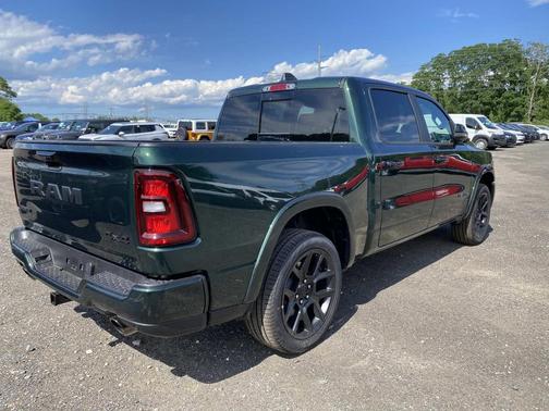Serrano Green Metallic 2026 RAM 1500 Laramie