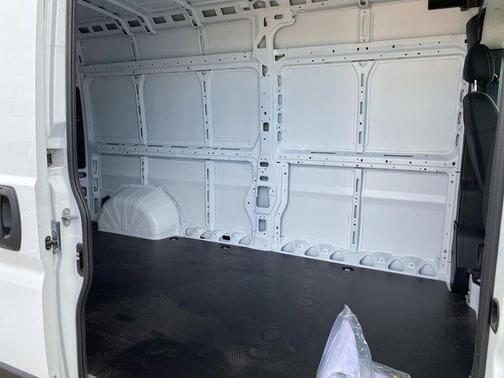 2025 RAM ProMaster 2500 Tradesman