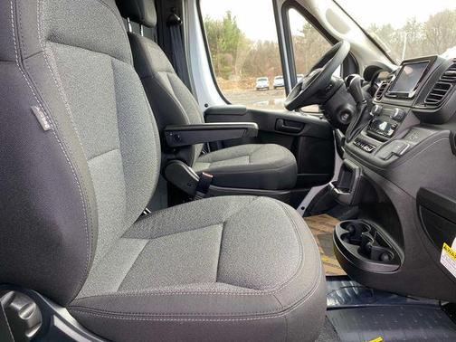 2025 RAM ProMaster 2500 Tradesman