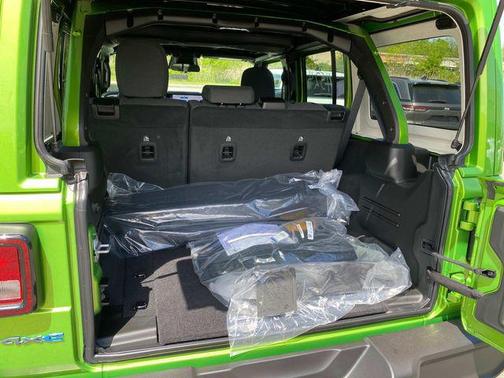 2025 Jeep Wrangler 4xe Sport S