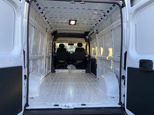2026 RAM ProMaster 2500 Tradesman