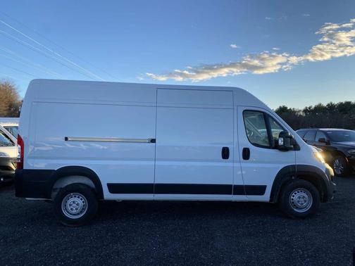 2026 RAM ProMaster 2500 Tradesman
