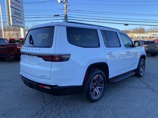 2024 Jeep Wagoneer Series II 4x4
