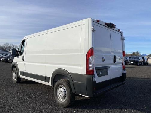 2026 RAM ProMaster 2500 Tradesman