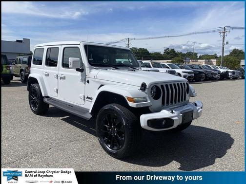 Bright White Clearcoat 2022 Jeep Wrangler Unlimited High Altitude 4x4