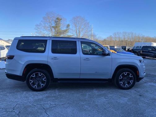 2024 Jeep Wagoneer Series III 4x4