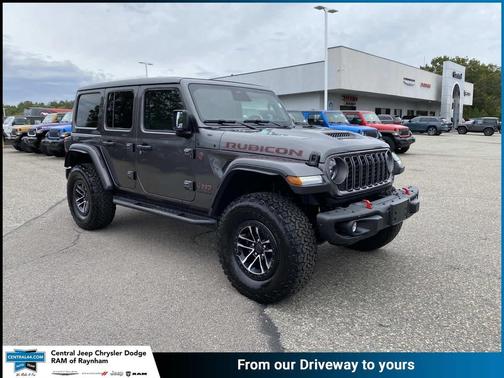 Granite Crystal Metallic Clearcoat 2026 Jeep Wrangler Rubicon
