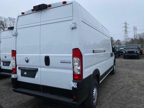 2025 RAM ProMaster 2500 Tradesman
