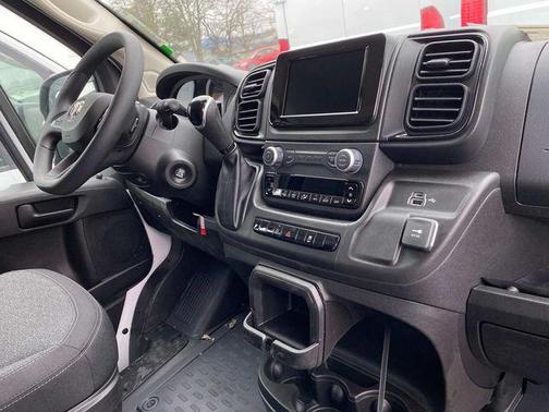 2025 RAM ProMaster 2500 Tradesman
