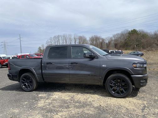 Granite Crystal Metallic Clearcoat 2026 RAM 1500 Laramie