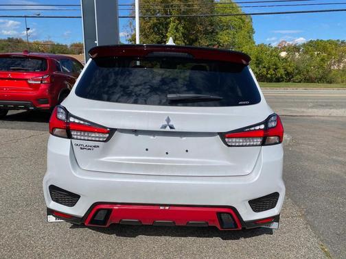 2024 Mitsubishi Outlander Sport 2.0 Ralliart AWC