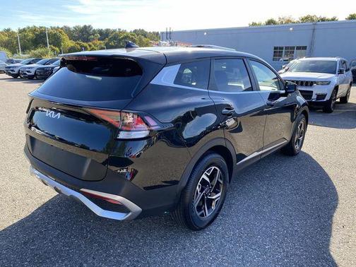 2024 Kia Sportage LX